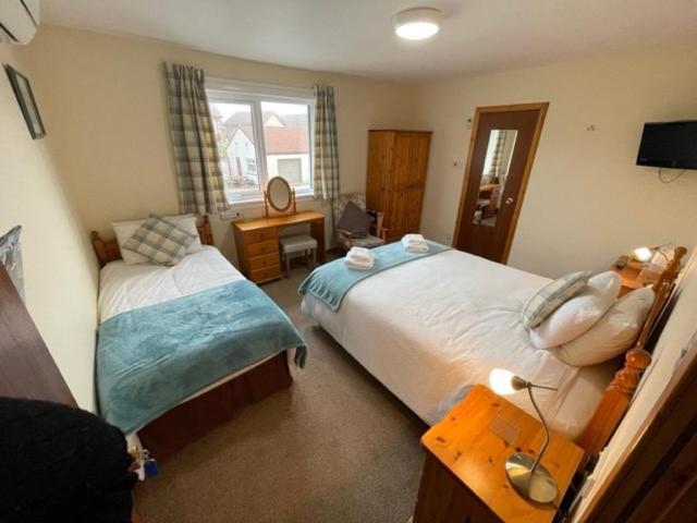Royal Oak Guesthouse Orkney Extérieur photo